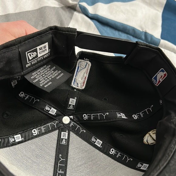 COPY - Toronto Raptors NBA Champions 2019 SnapBack hat - Picture 6 of 6